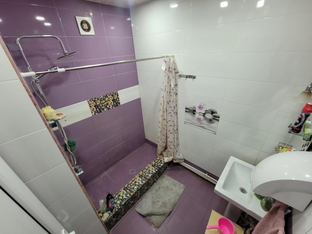 Karson Guest House And Tours Erivan Dış mekan fotoğraf